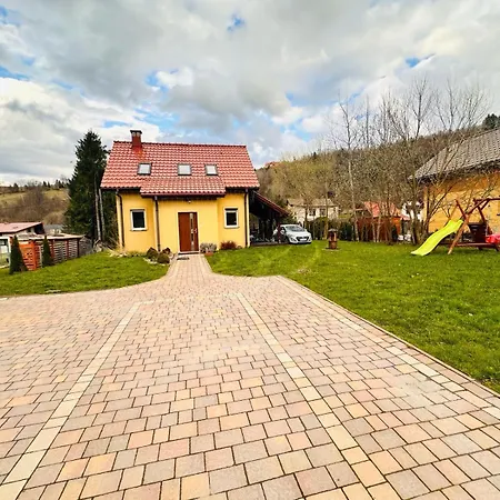 بيت للعطل Kaskady *